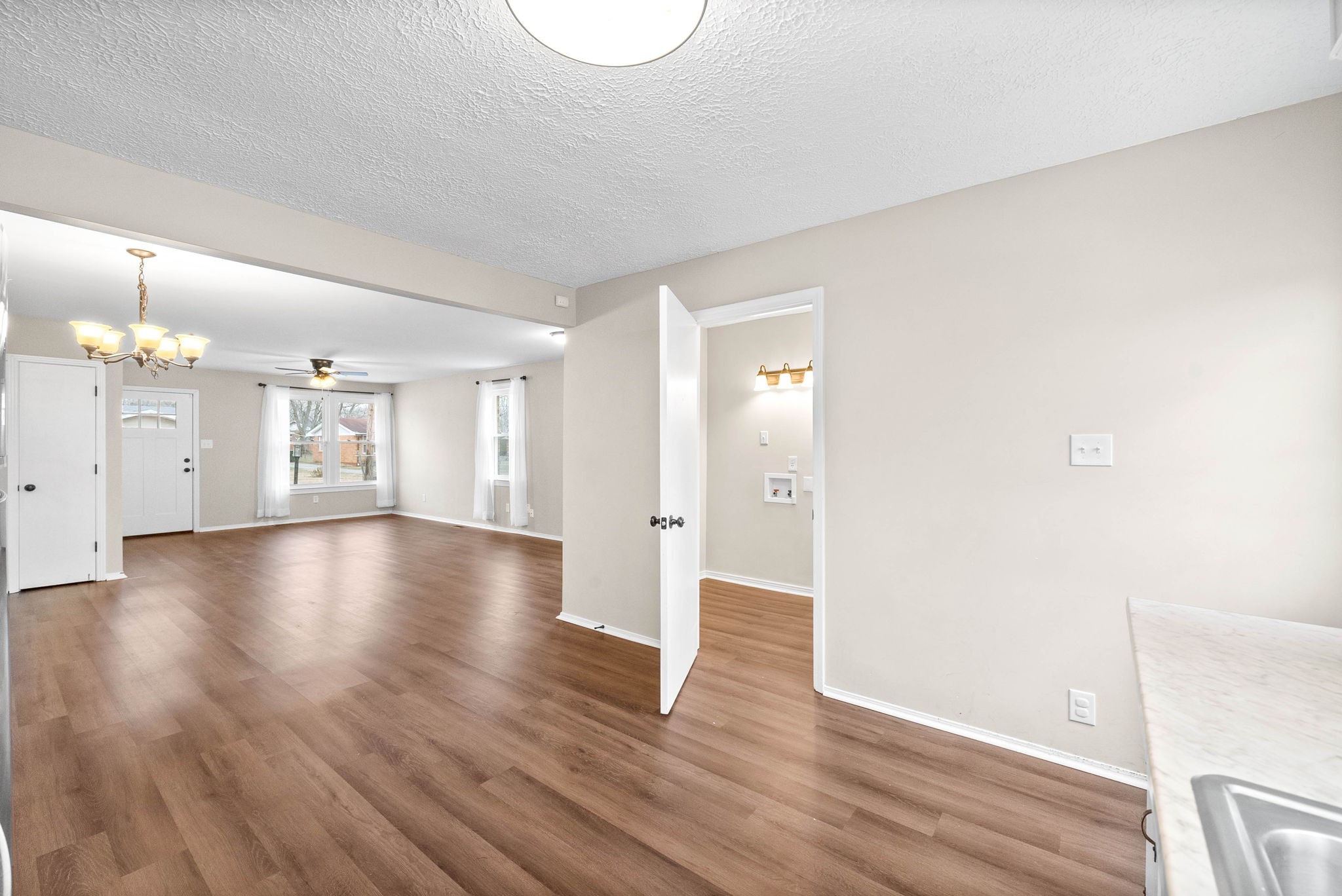 617 Evergreen Park Drive Property Photo 11