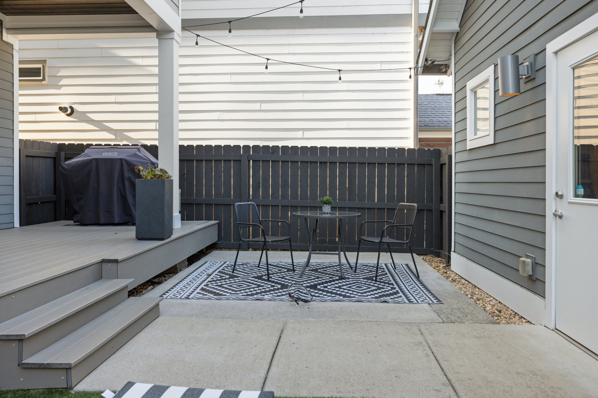 604b Hume Street Property Photo 41