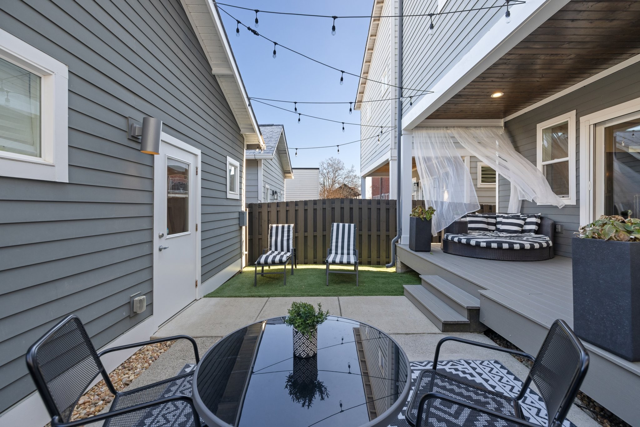604b Hume Street Property Photo 42