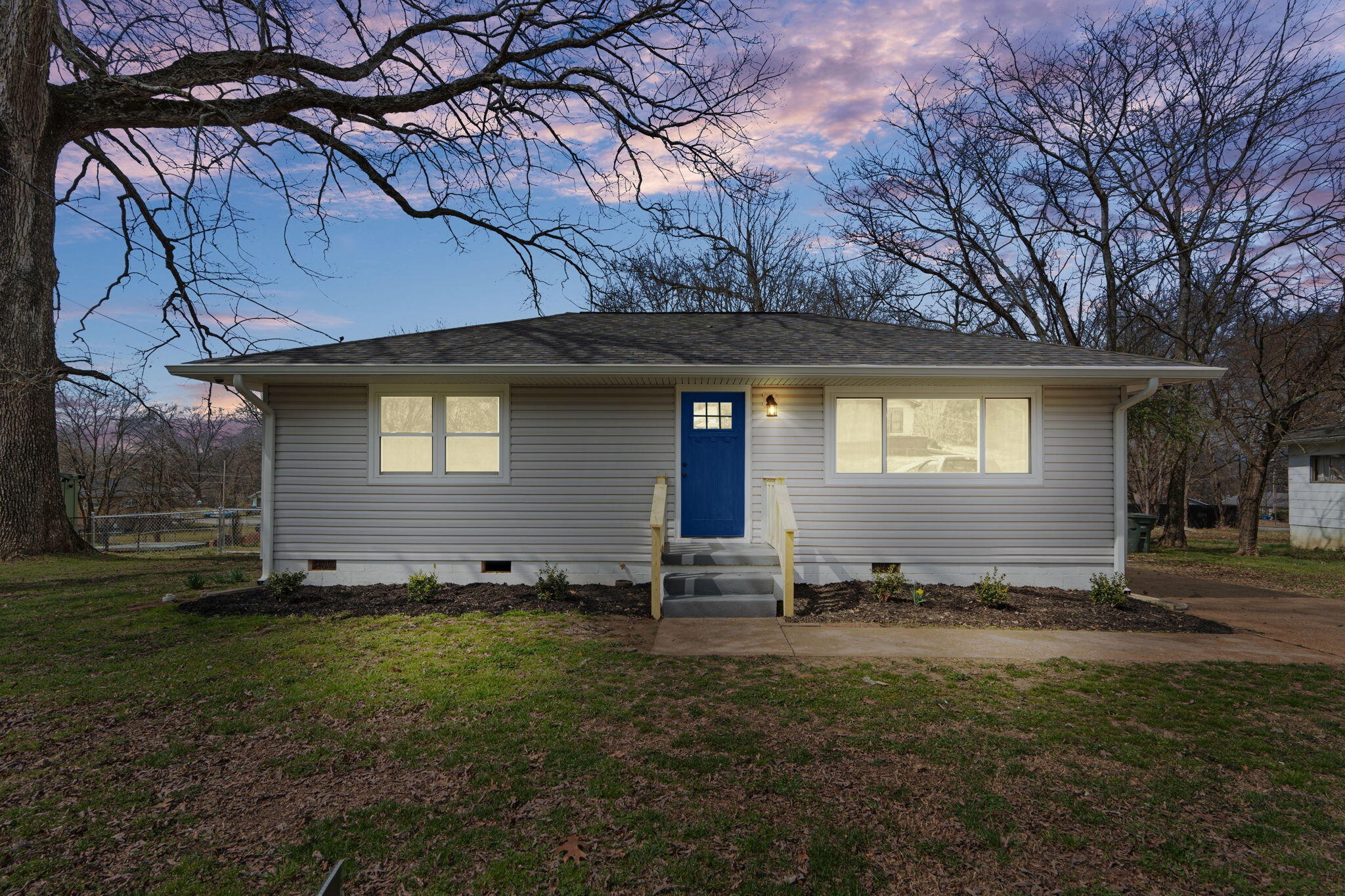 1411 N Chamberlain Avenue Property Photo