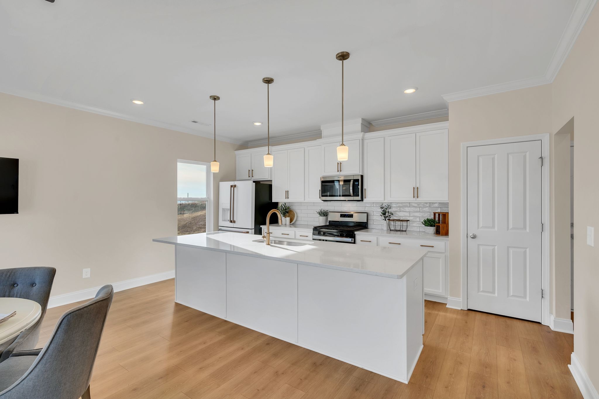 4012 Orsman Ln Property Photo 11