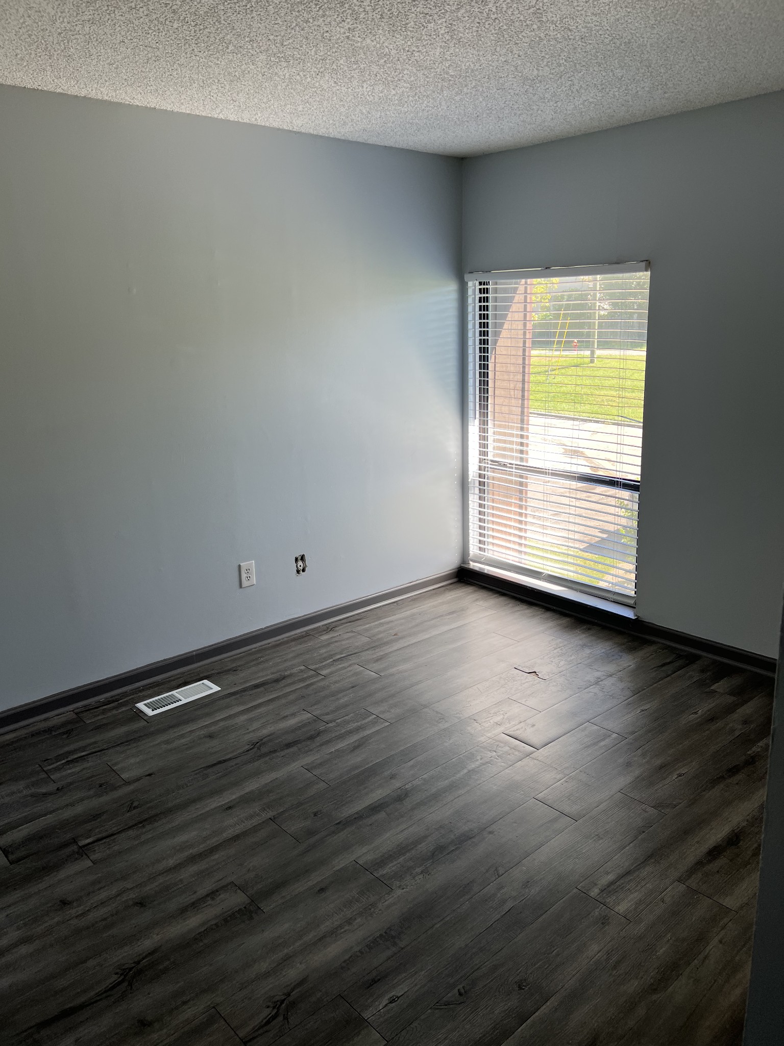 27 Sycamore Ct Property Photo 14