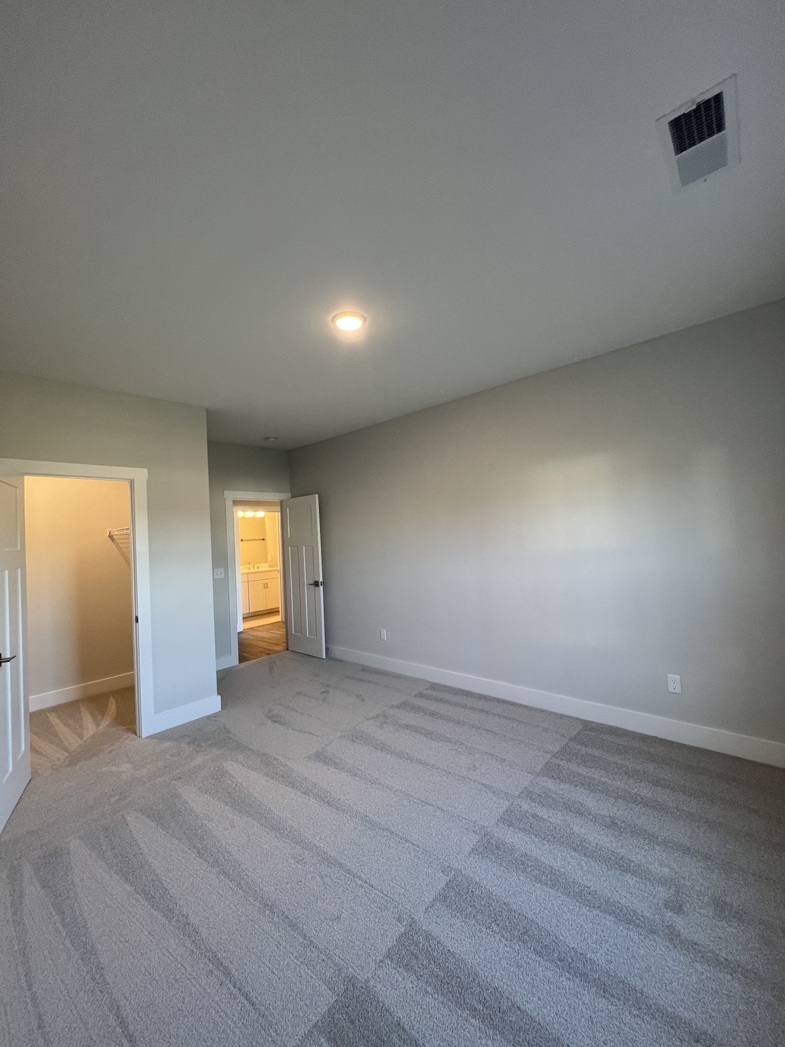 205 Sugar Berry Court East Property Photo 11
