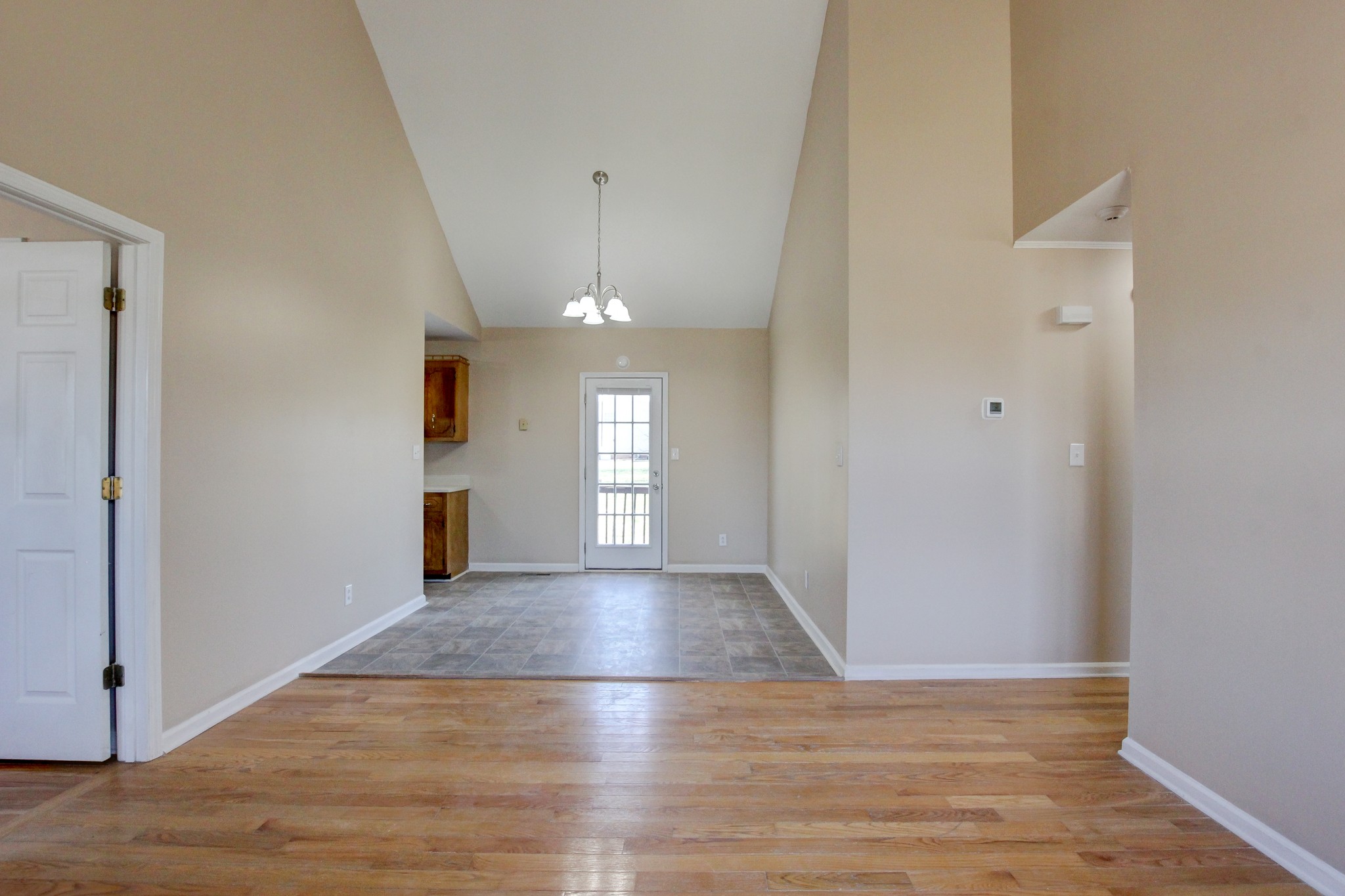 538 Indian Ave Property Photo 4