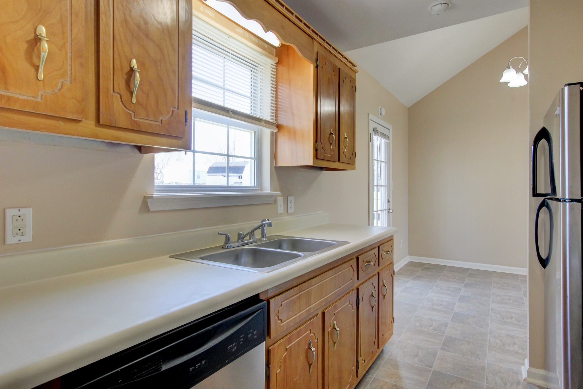 538 Indian Ave Property Photo 10