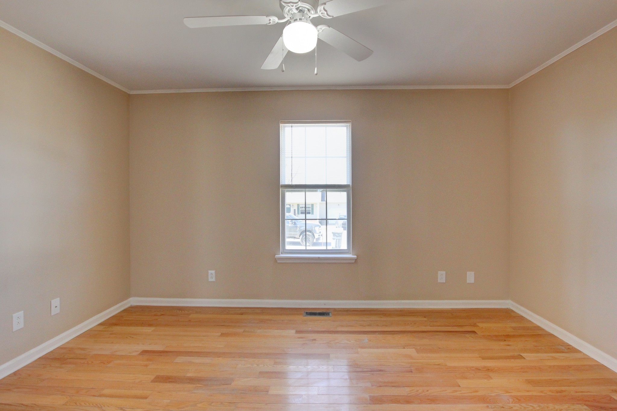 538 Indian Ave Property Photo 16