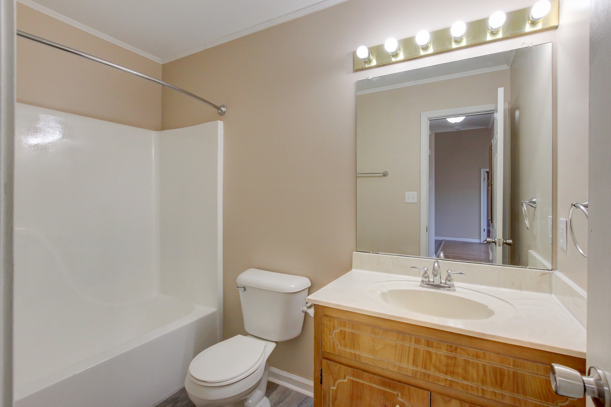 538 Indian Ave Property Photo 17