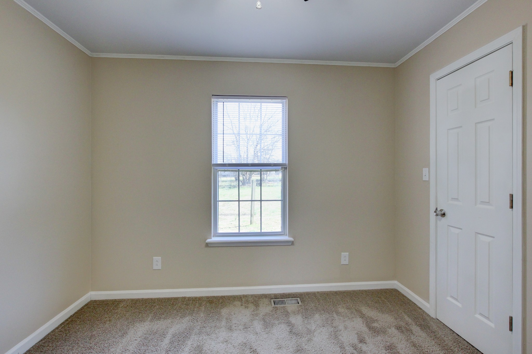 538 Indian Ave Property Photo 20