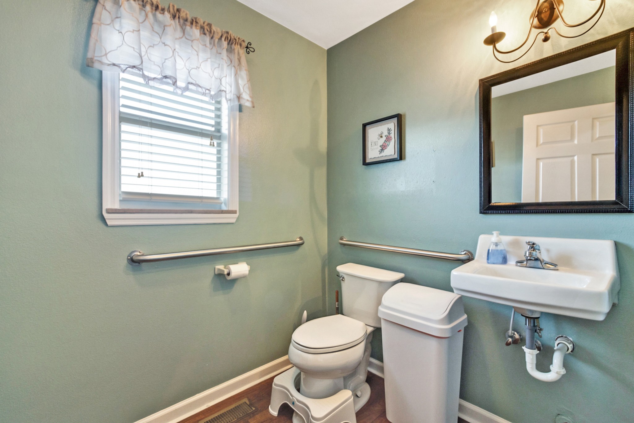 129 Walker Hill St Property Photo 23