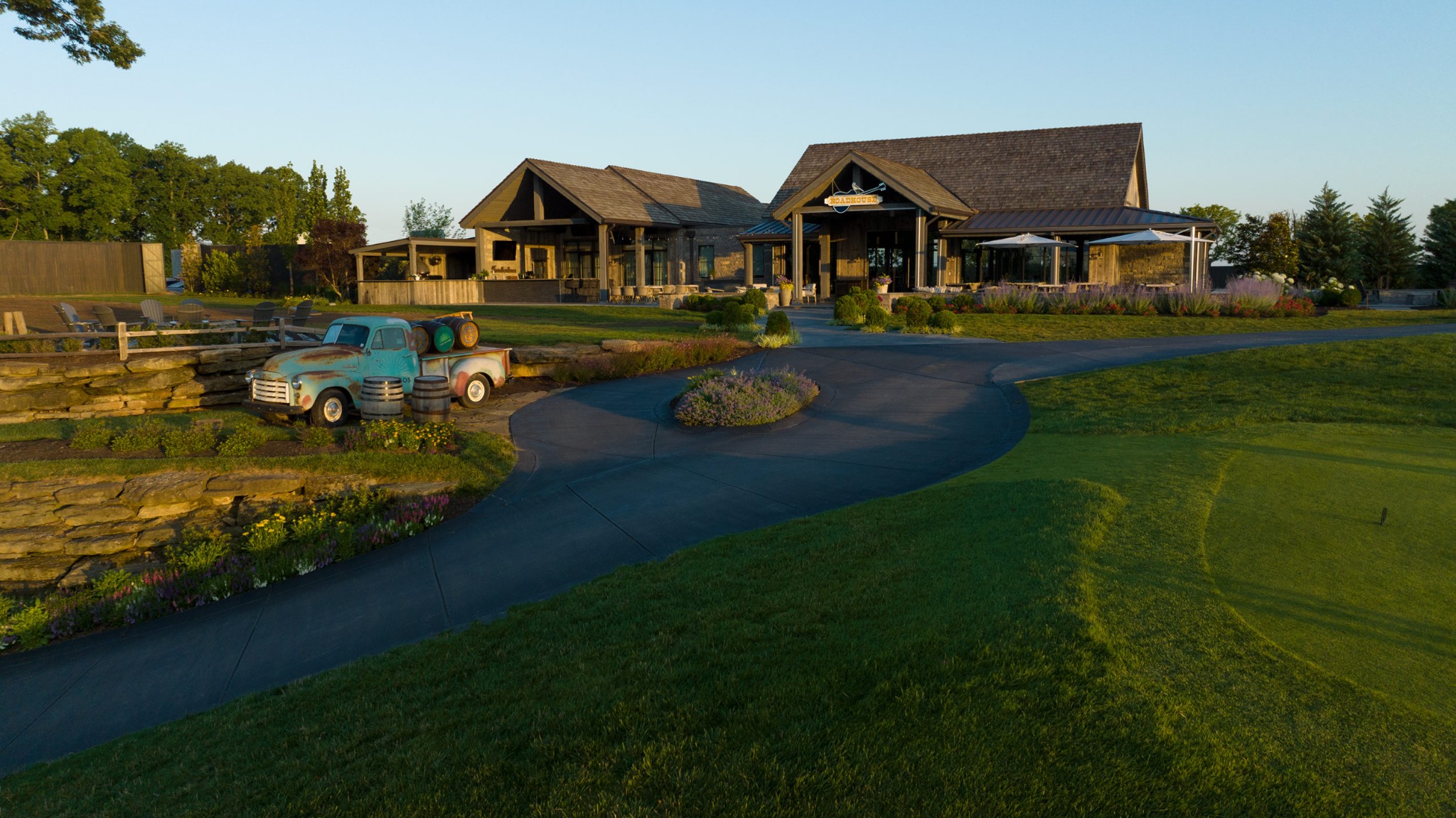 7100 Lanceleaf Dr Property Photo 6