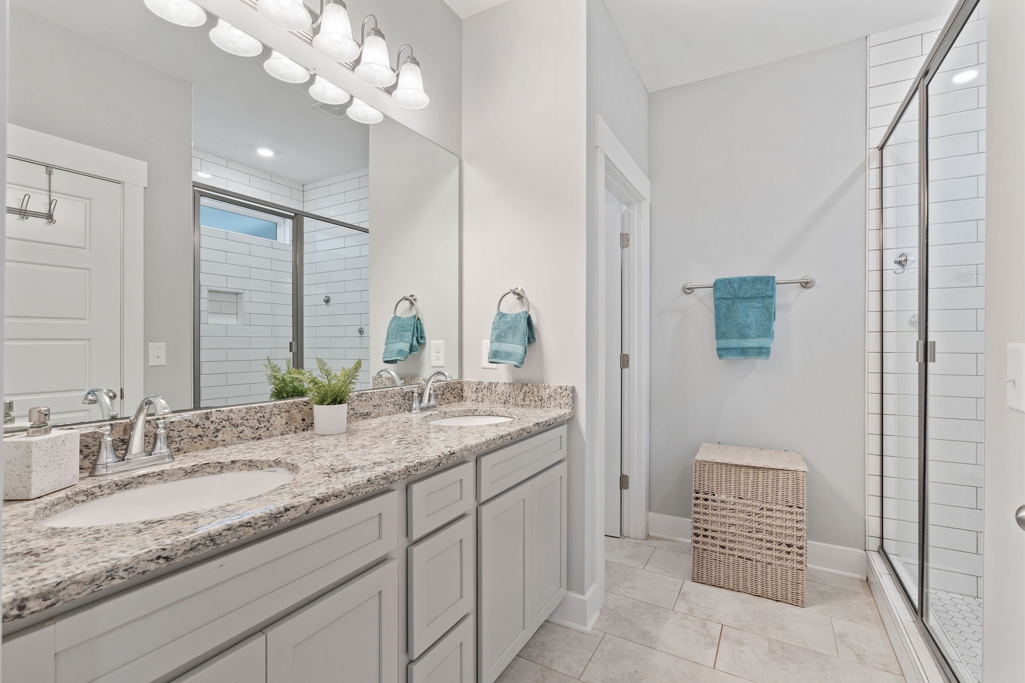 1454 Cotillion Dr Property Photo 19