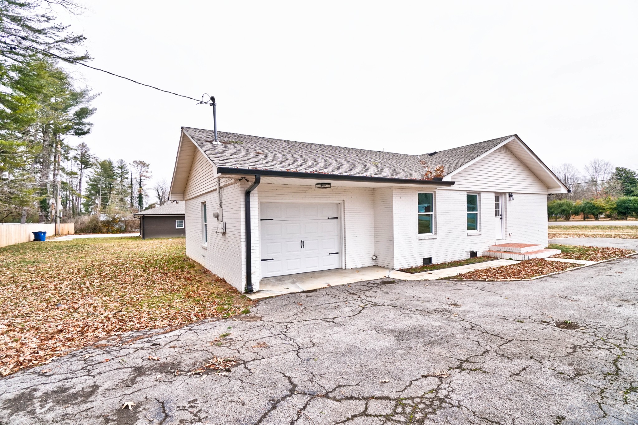 922 Mcarthur St Property Photo 25