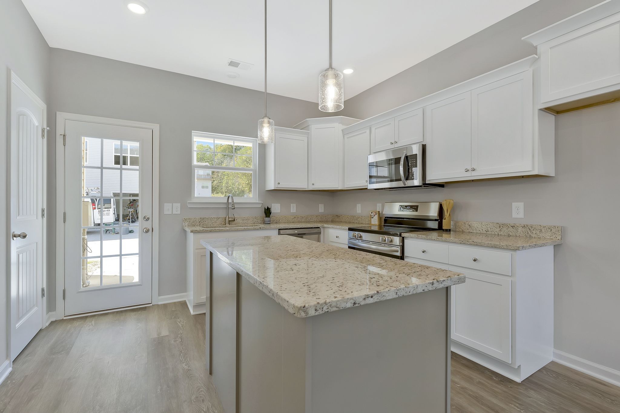 312 Moshe Feder Way Property Photo 8
