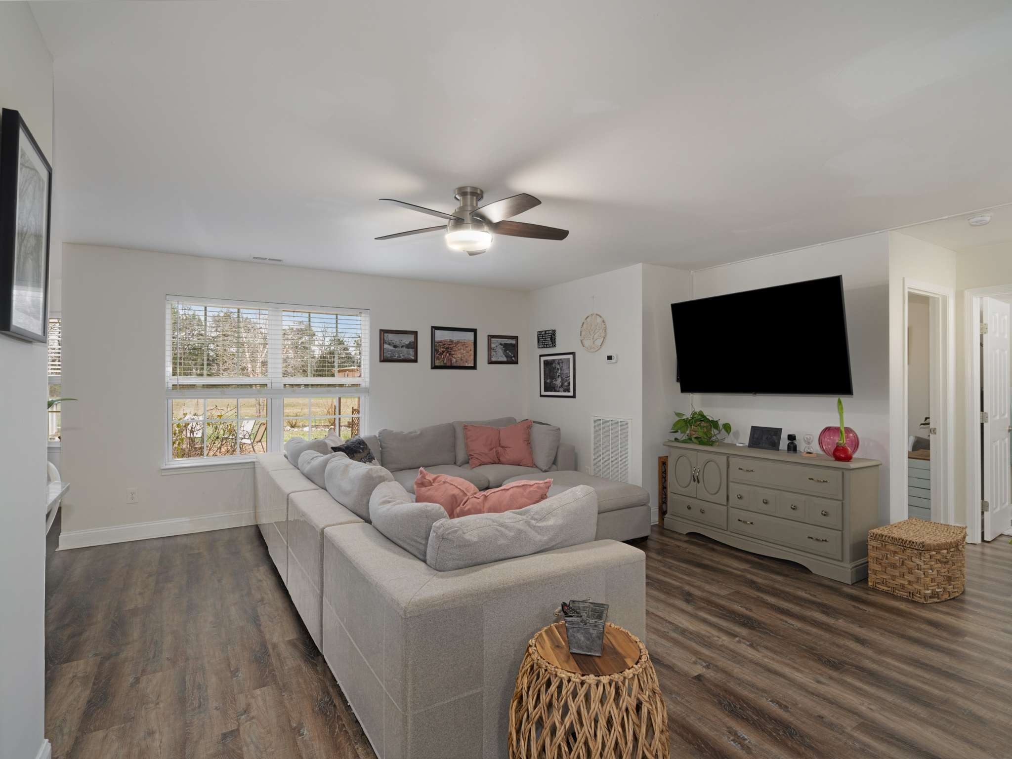 4485 Pyles Rd Property Photo 13