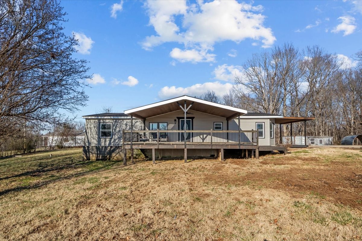 1368 Collins Rd Property Photo