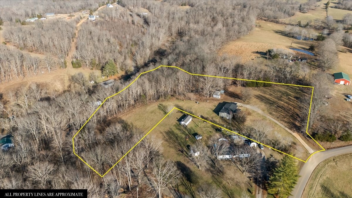 1368 Collins Rd Property Photo 35