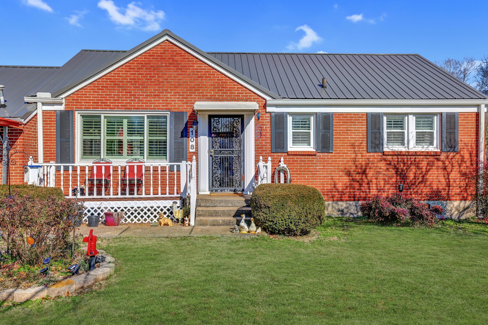 108 Haven Dr Property Photo 1
