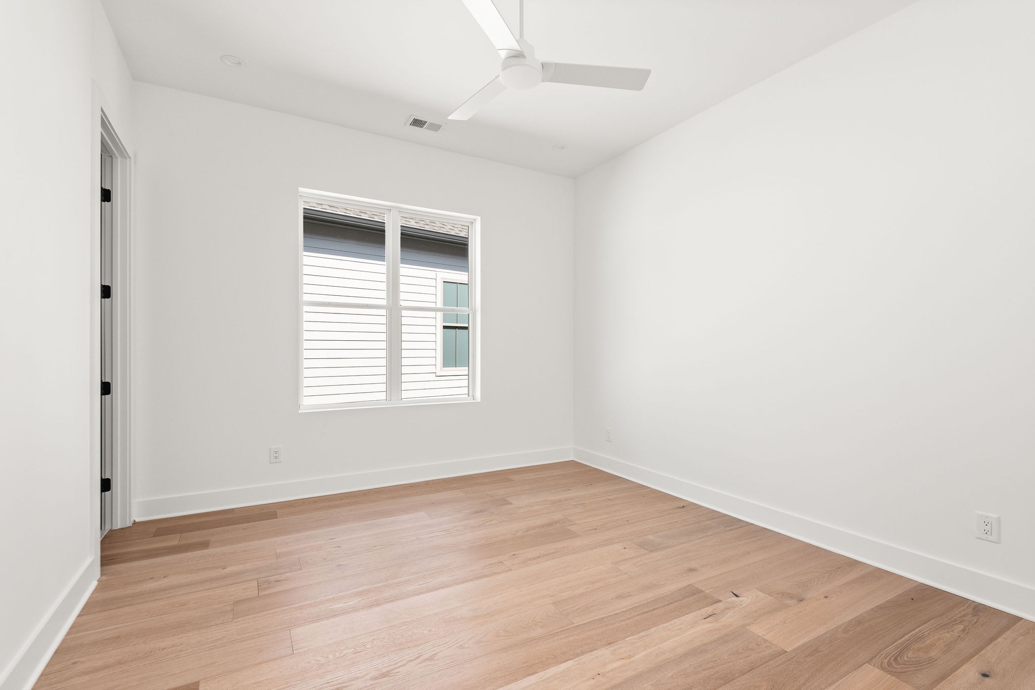 605a Fordomatic Dr Property Photo 42