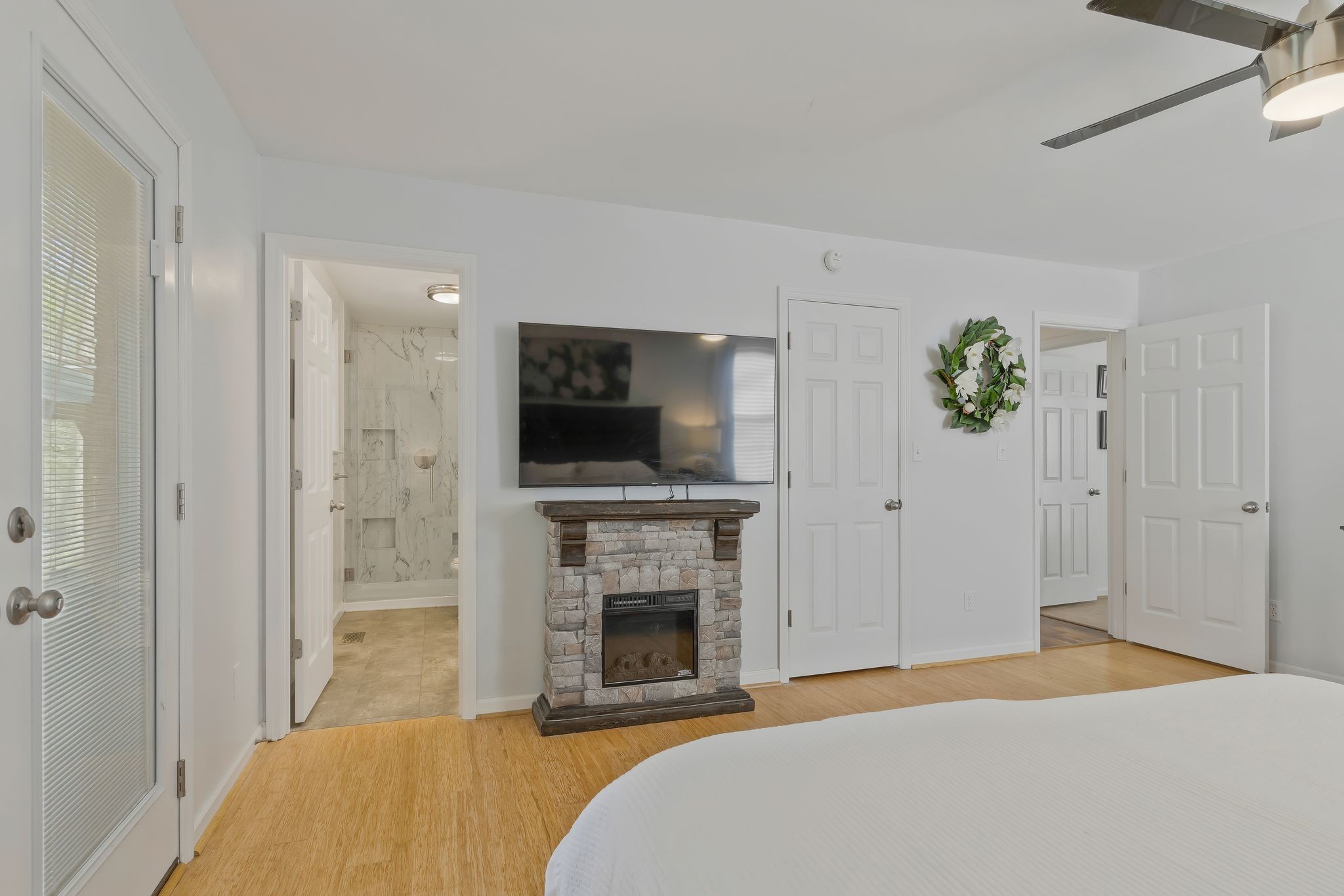 7115 Littlejohn Ln Property Photo 12
