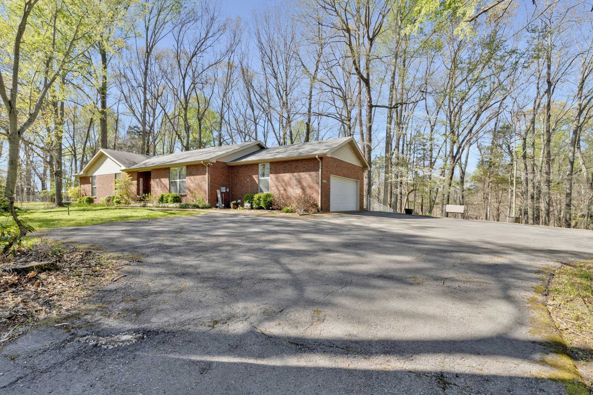 7115 Littlejohn Ln Property Photo 24