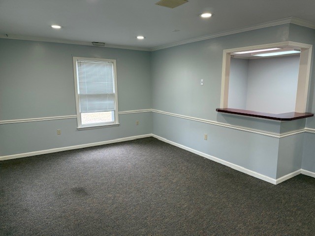 2120 N Jackson St Property Photo 3