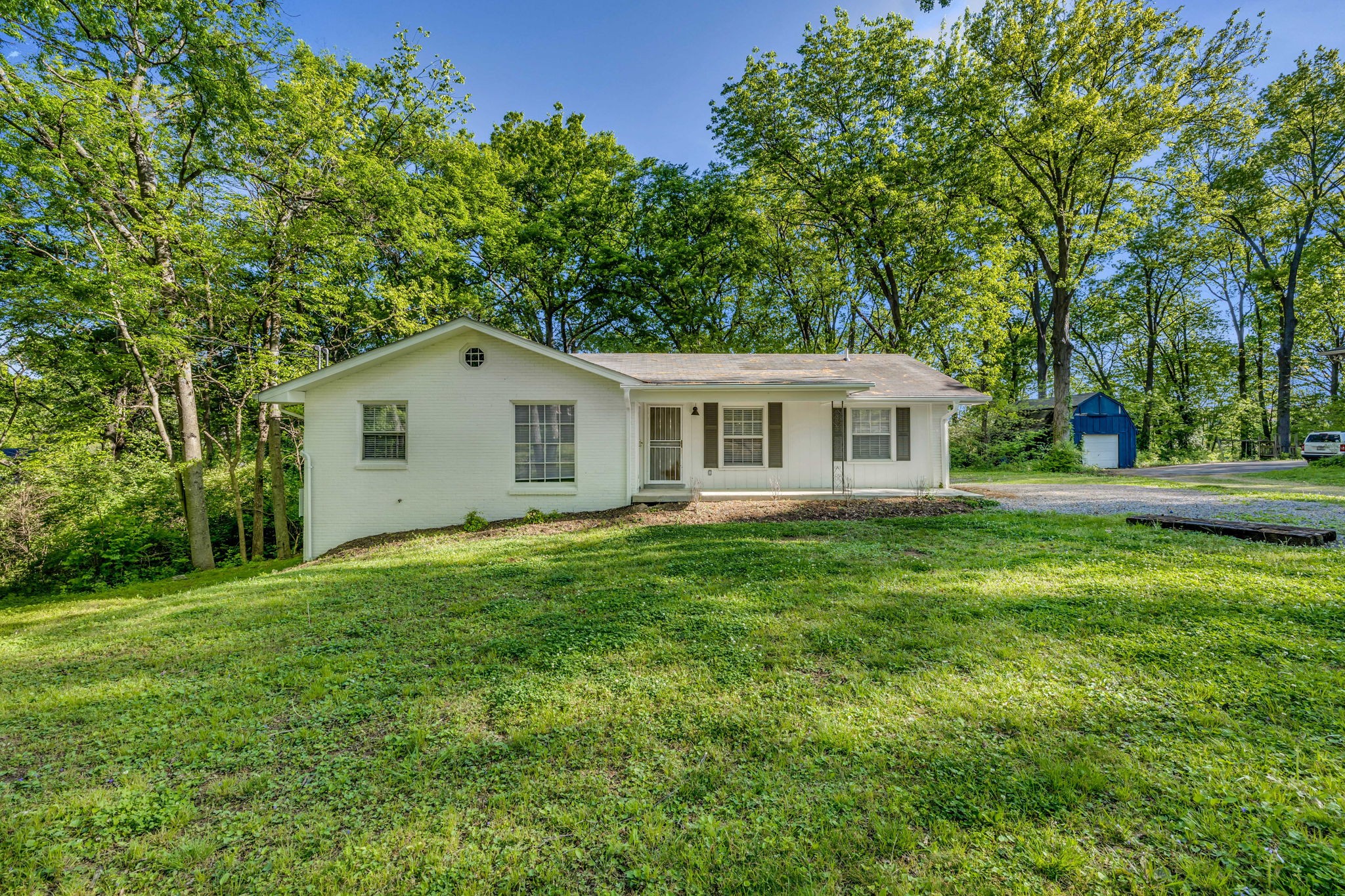 216 Cima Dr Property Photo 1