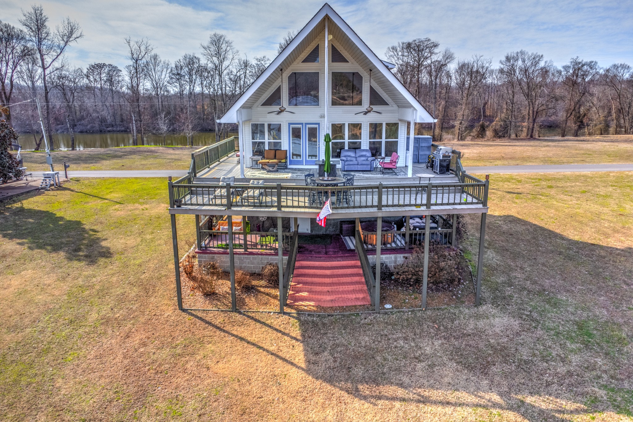 1178 Miracle Rd Property Photo