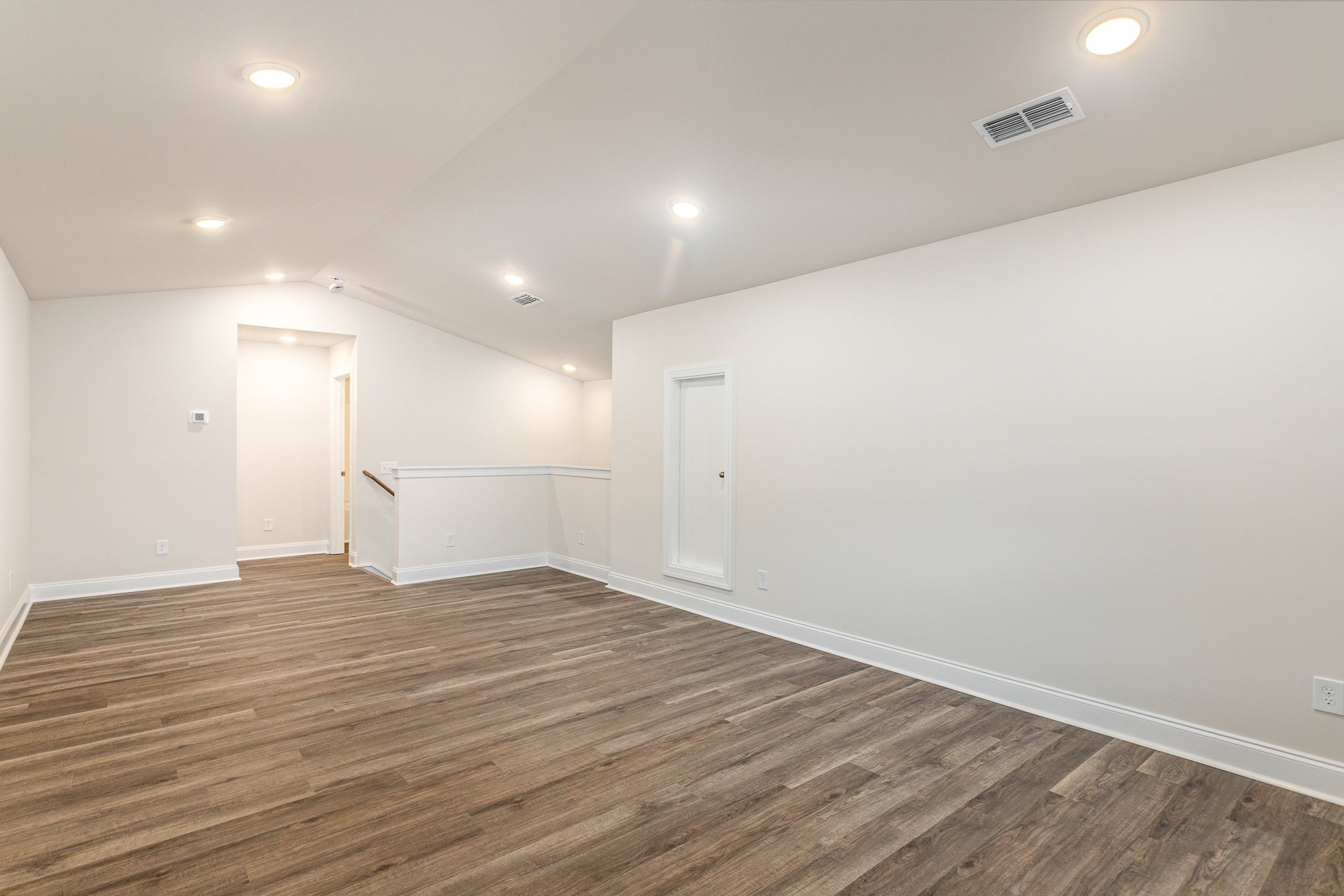2505 Ashebrooke Court Property Photo 14
