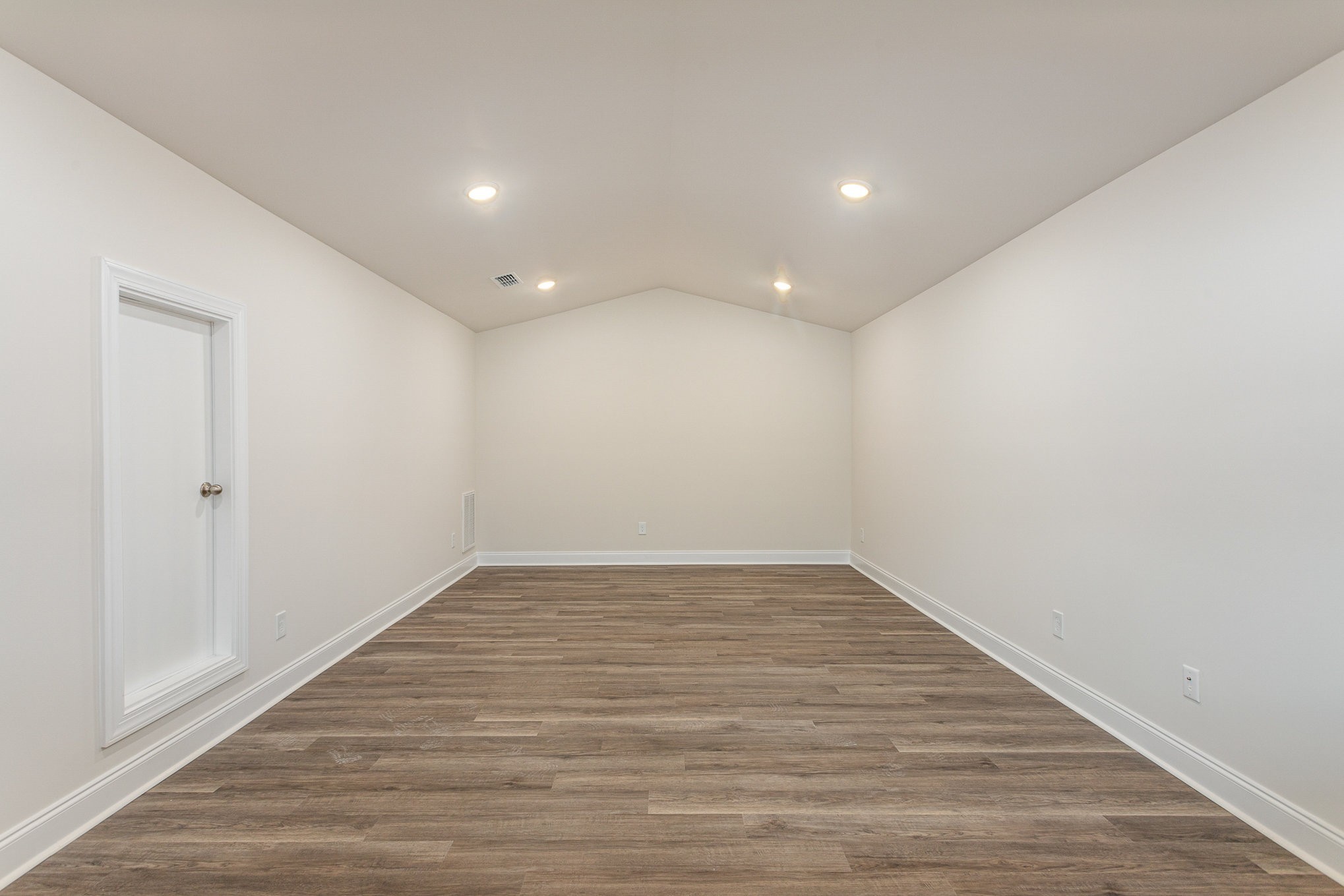 2505 Ashebrooke Court Property Photo 15