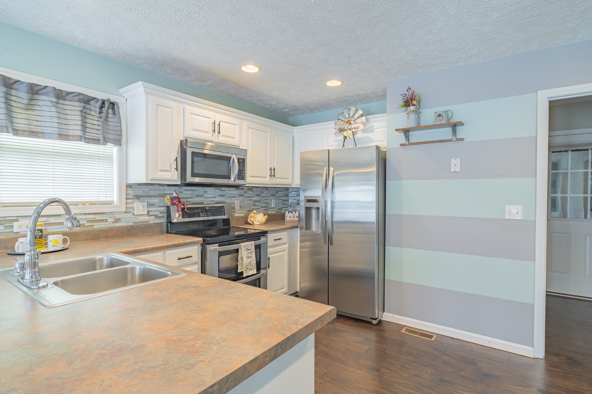 927 Indian Springs Cir Property Photo 17