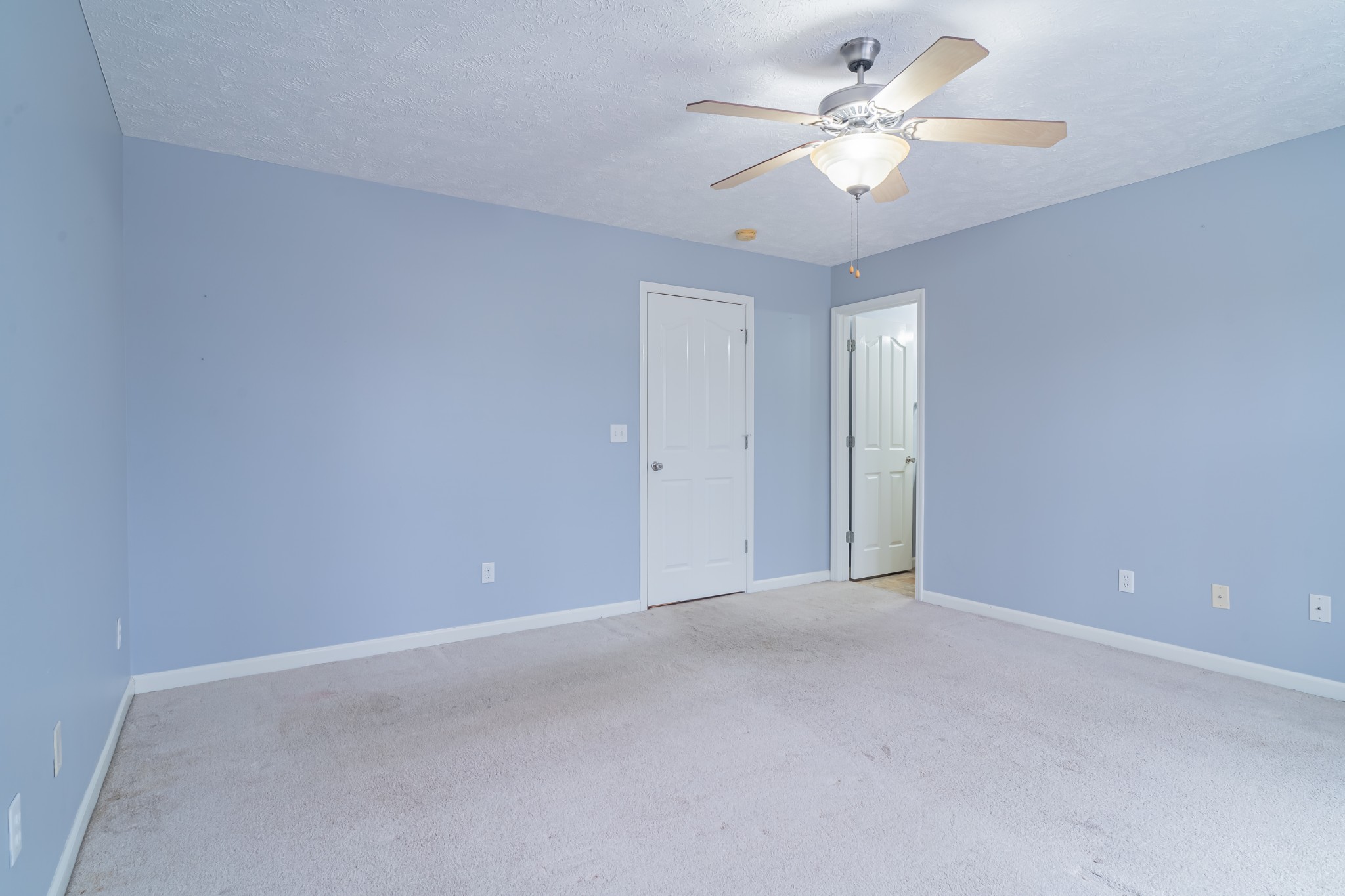 927 Indian Springs Cir Property Photo 21