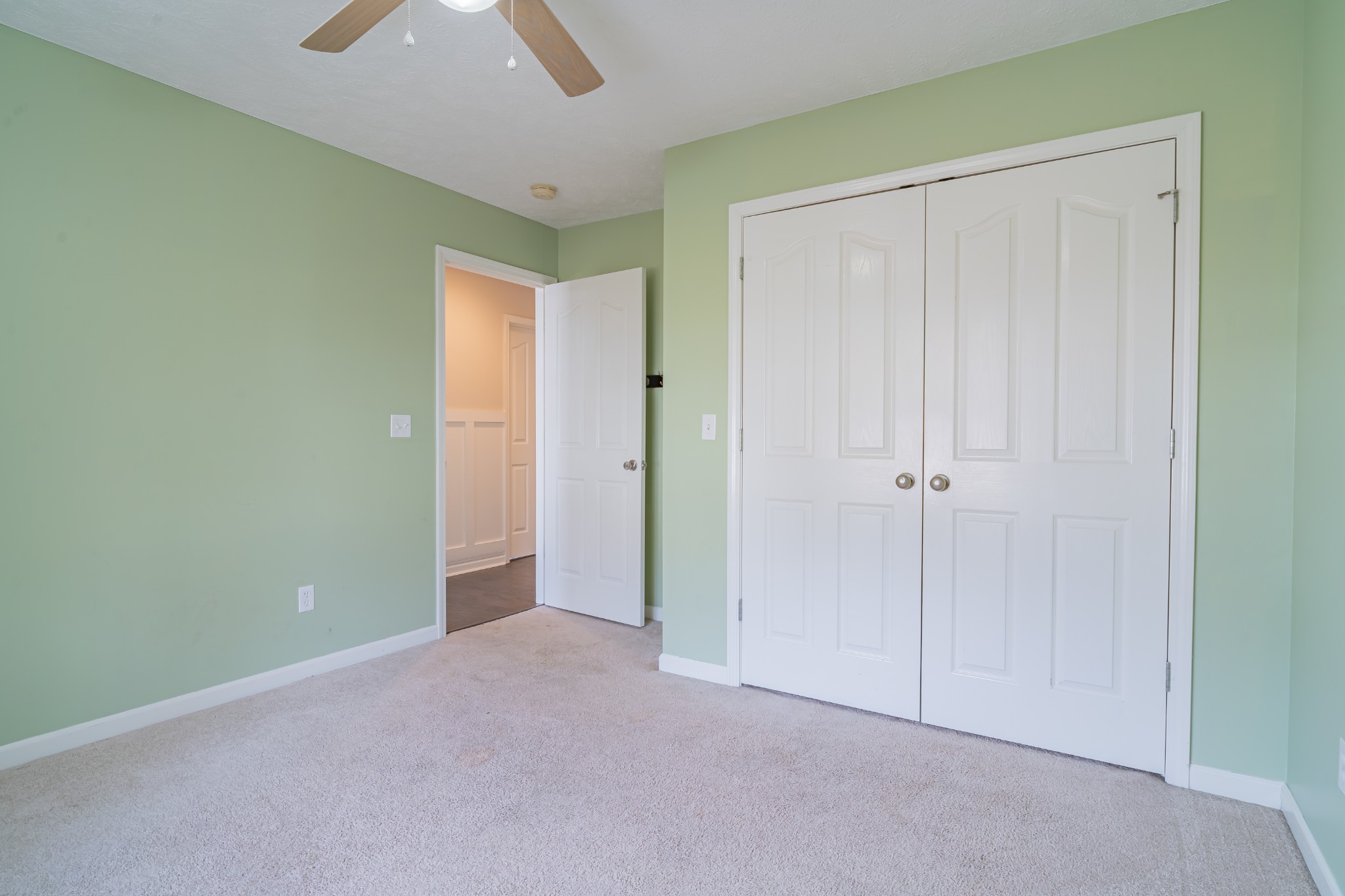 927 Indian Springs Cir Property Photo 25