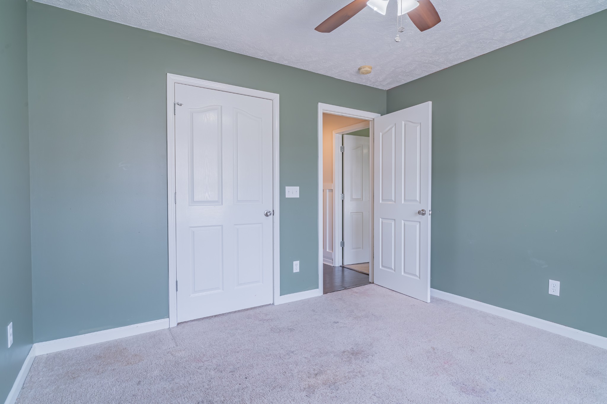 927 Indian Springs Cir Property Photo 27