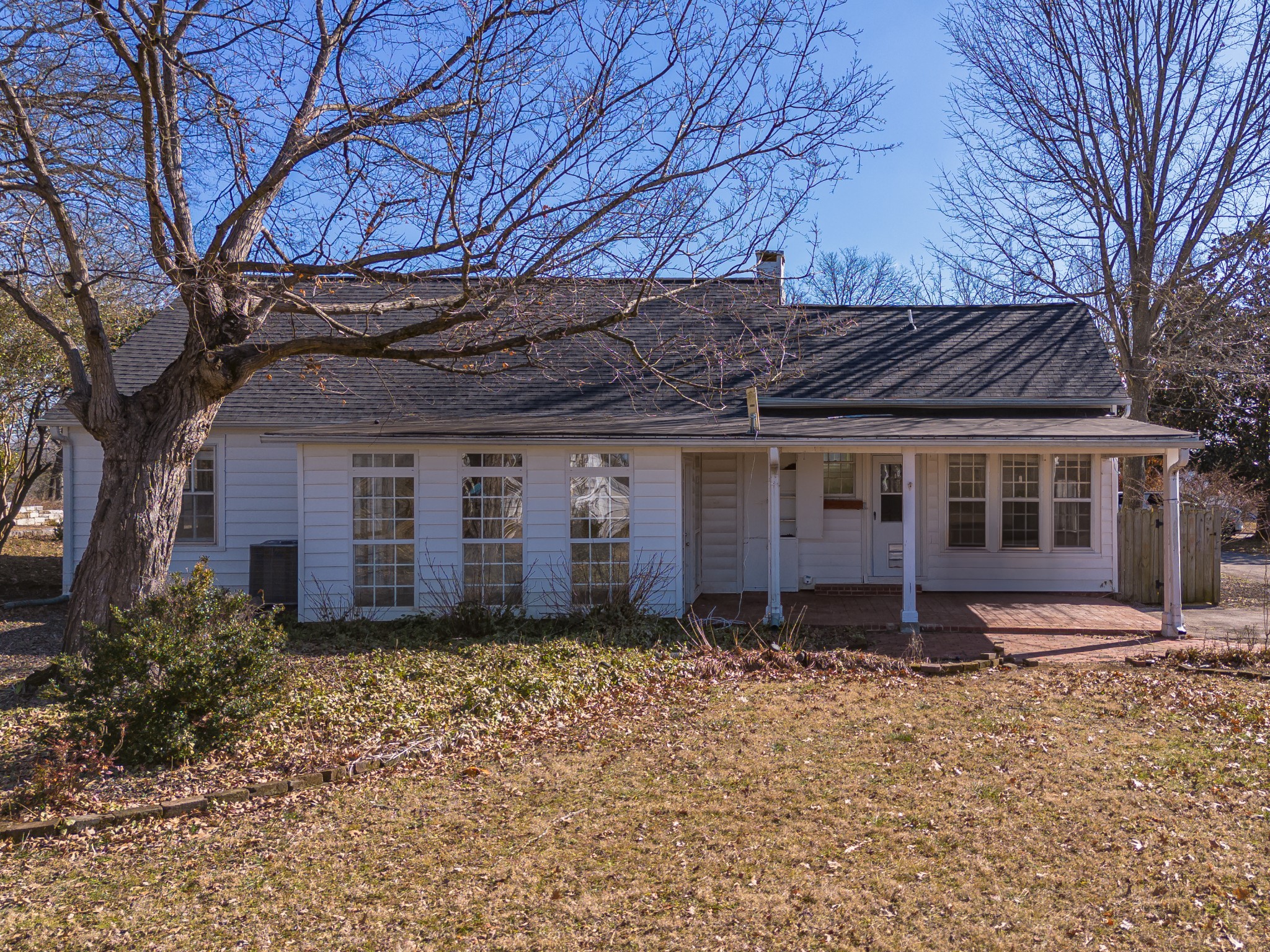 220 Rose St Property Photo 47
