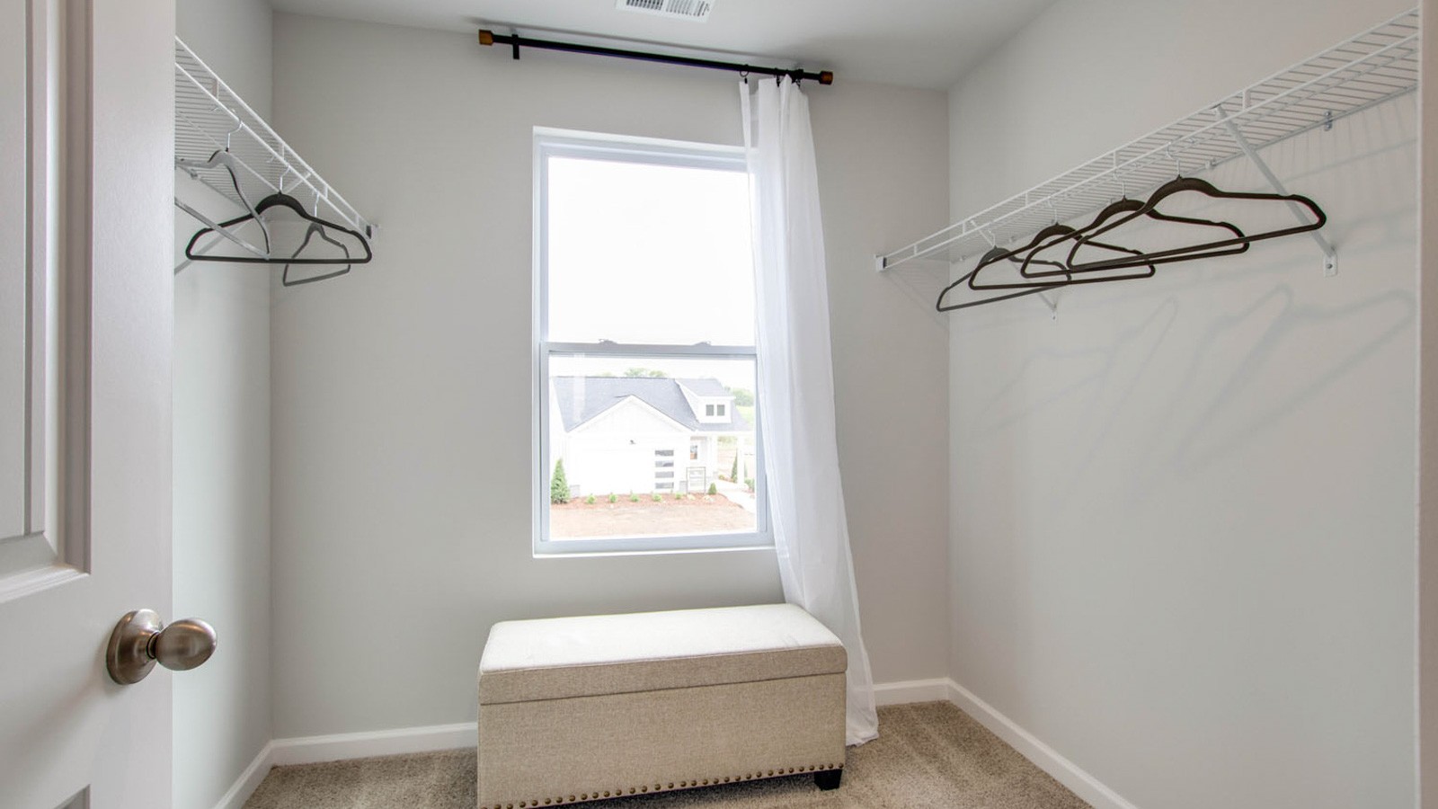 944 Brooklyn Crossing Road Property Photo 25