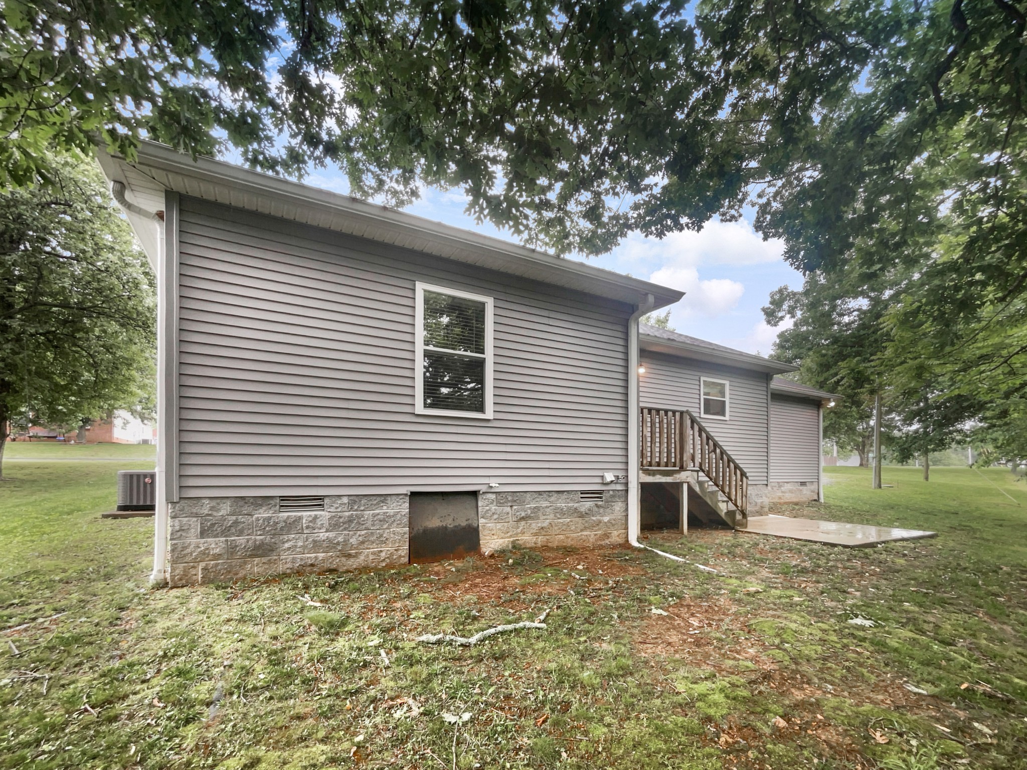 7689 S Swift Rd Property Photo 8