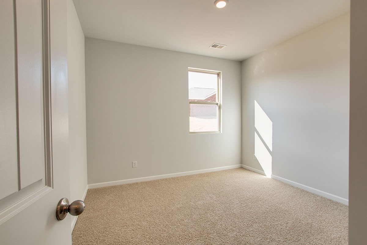 1263 Linn Cove Court Property Photo 9