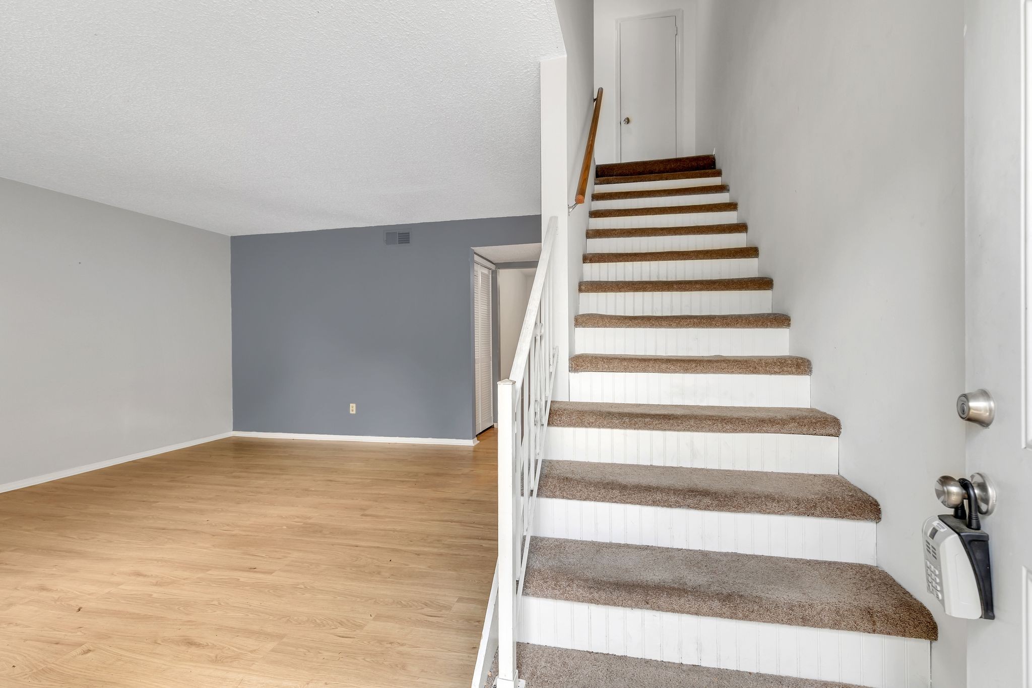 947 Coarsey Dr Property Photo 8