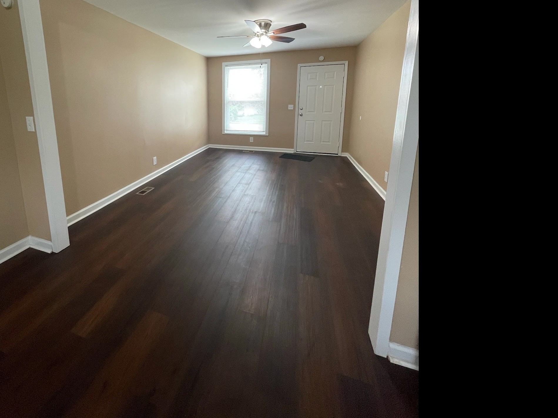 3241 Briarwick Dr Property Photo 16