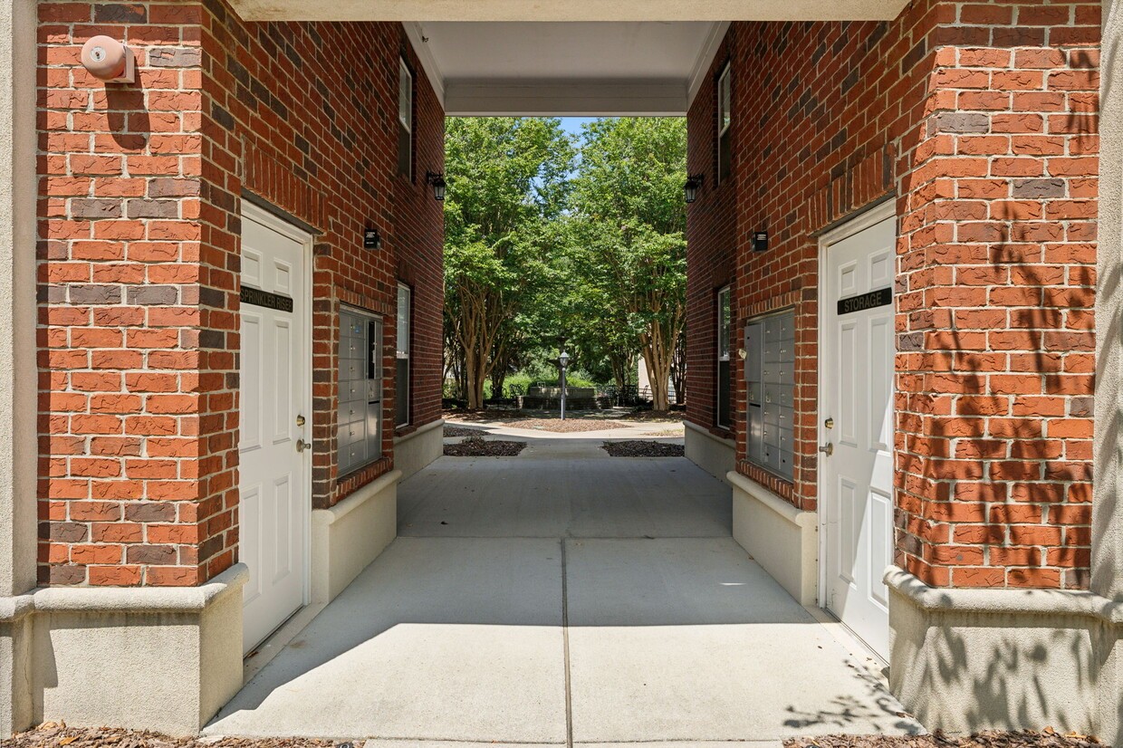 321 Billingsly Court Property Photo 16