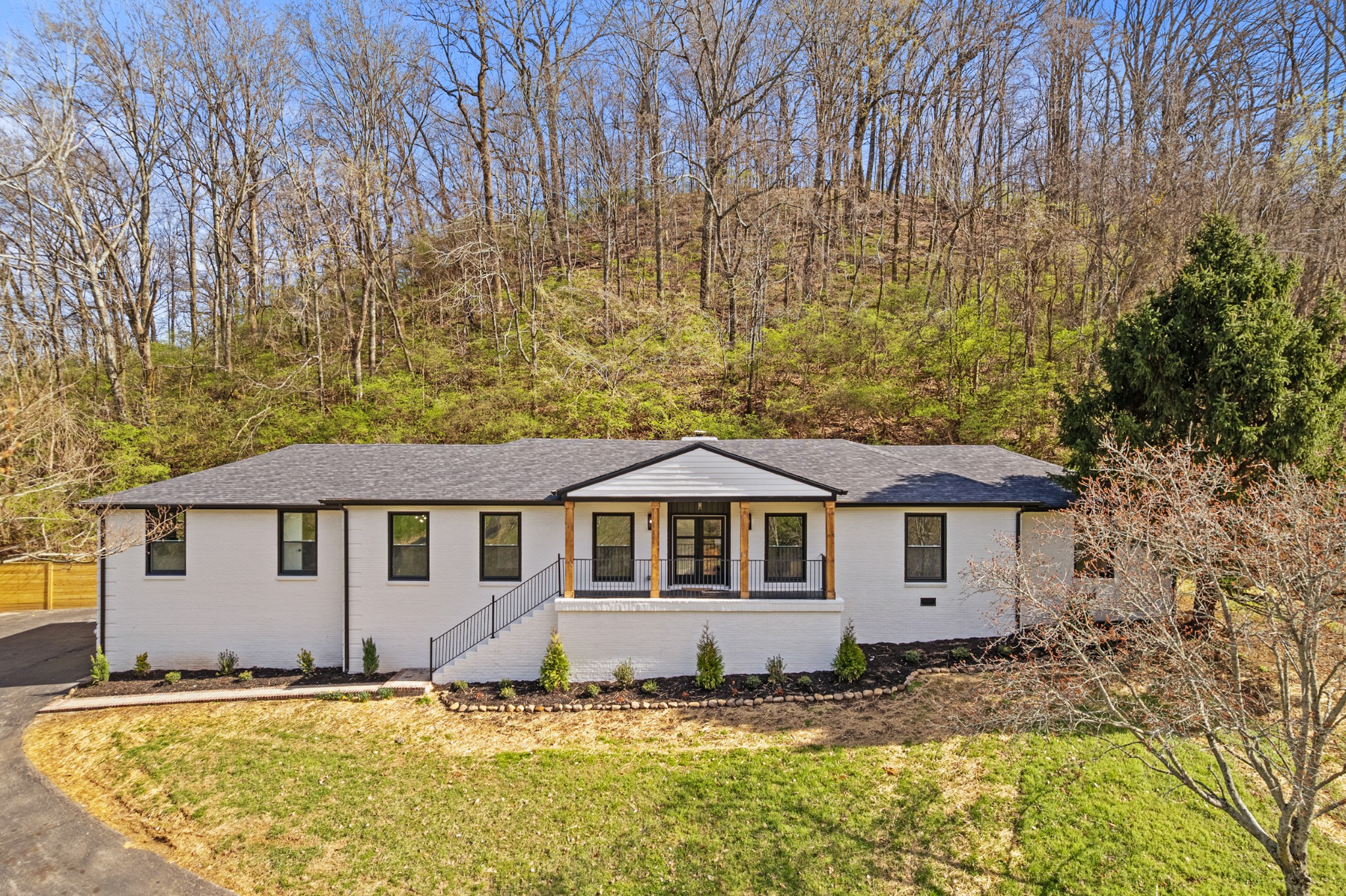 6611 Ellesmere Rd Property Photo 1