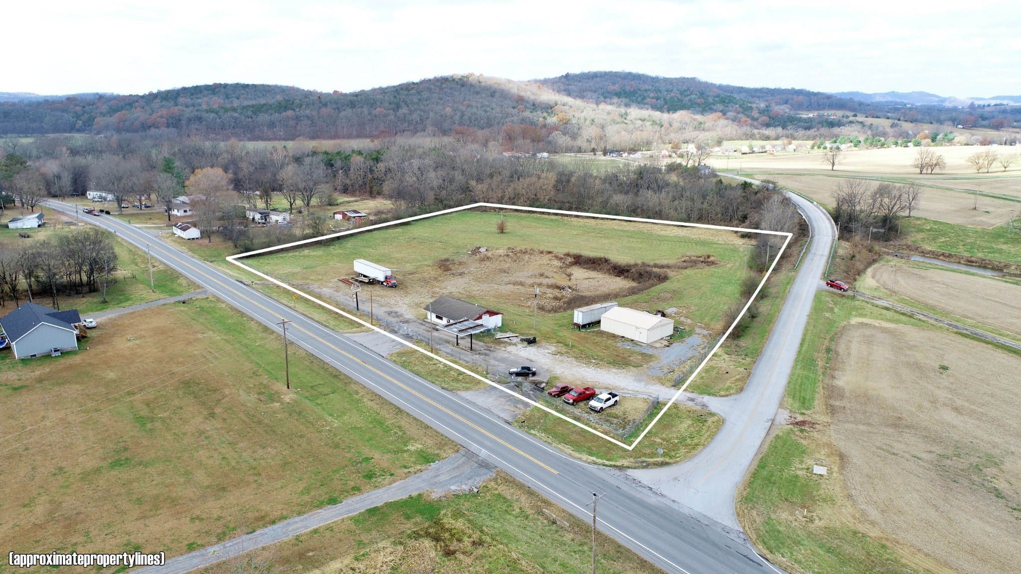 2865 Highway 10 Property Photo 1
