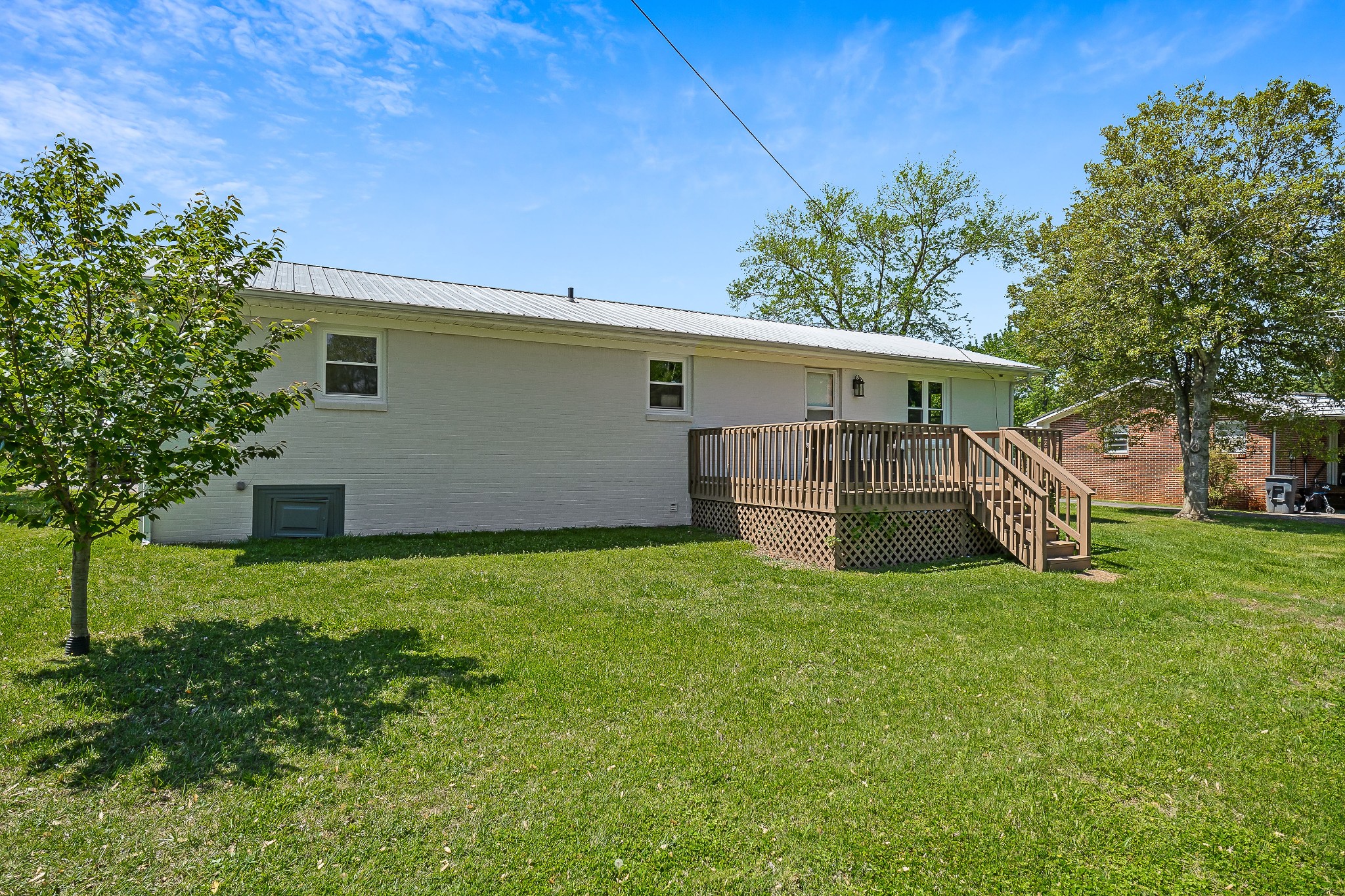 407 Clark Blvd Property Photo 17