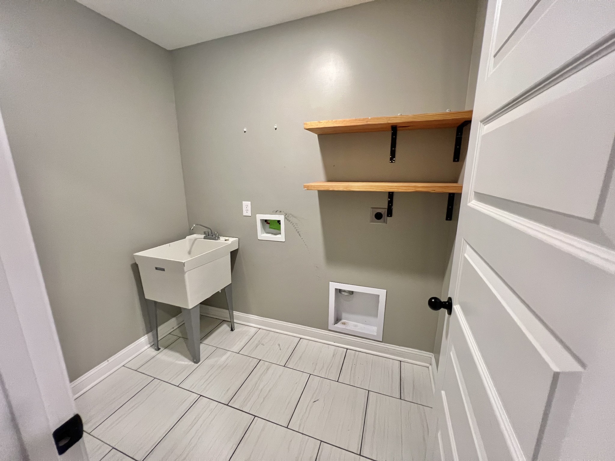 549 Bloomington Trce Property Photo 35