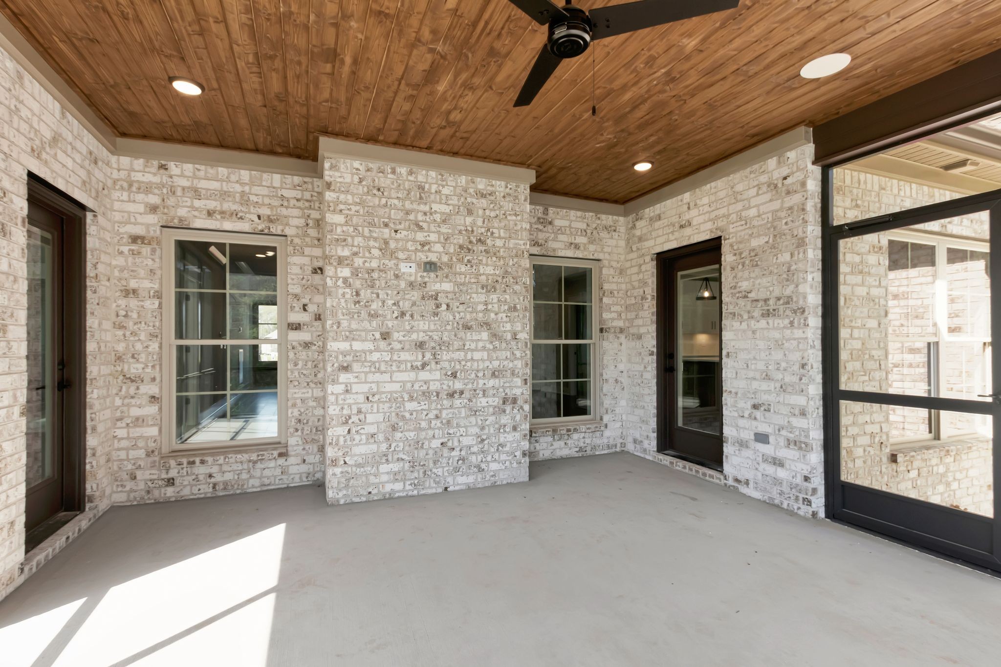 3025 Shady Forest Dr Property Photo 48