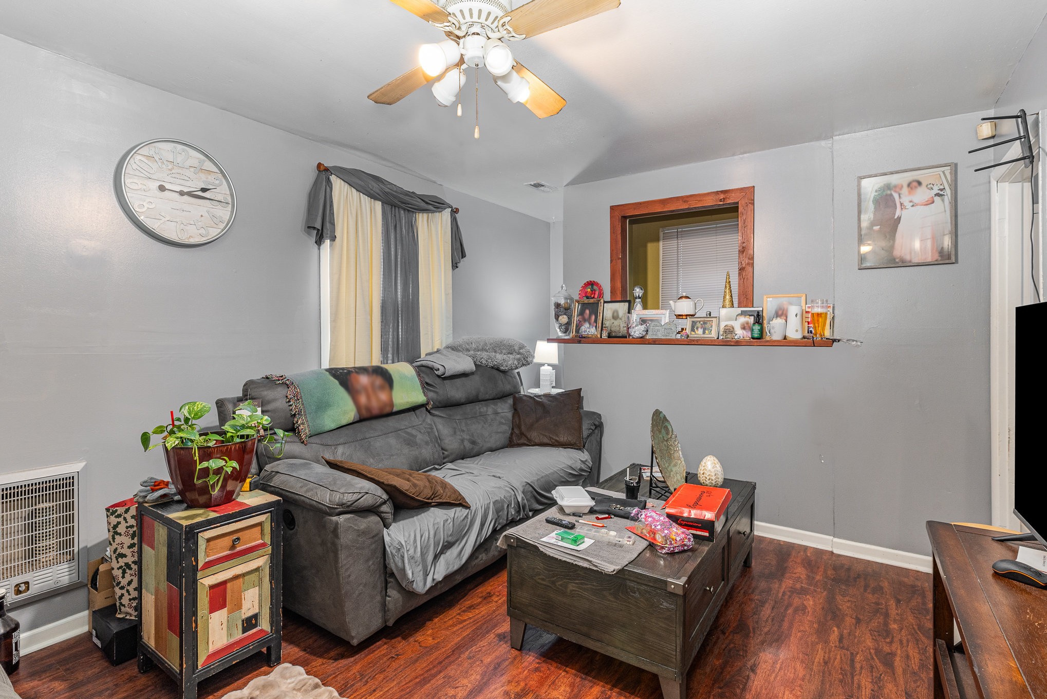 3210 Crowe Dr Property Photo 3