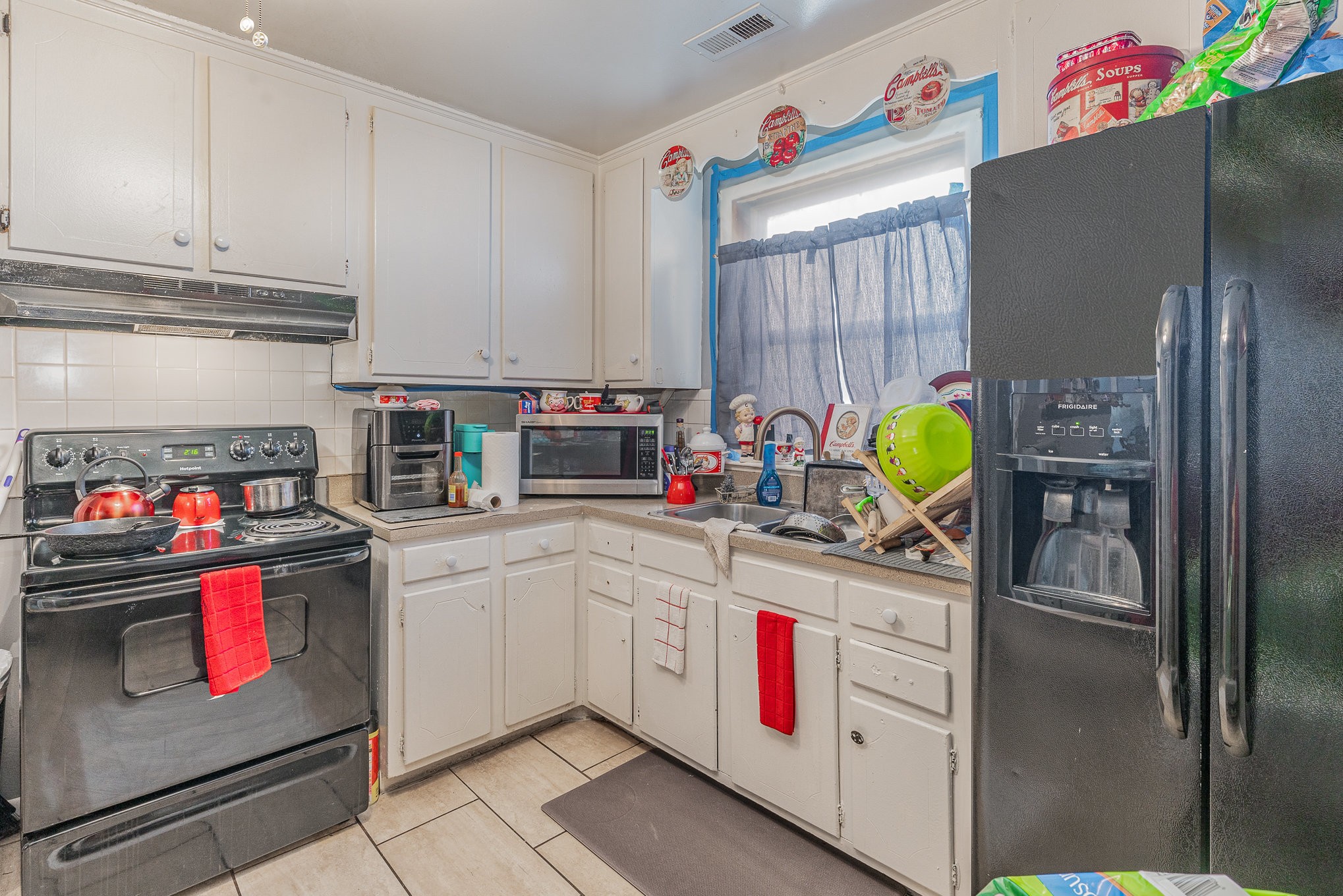 3210 Crowe Dr Property Photo 6