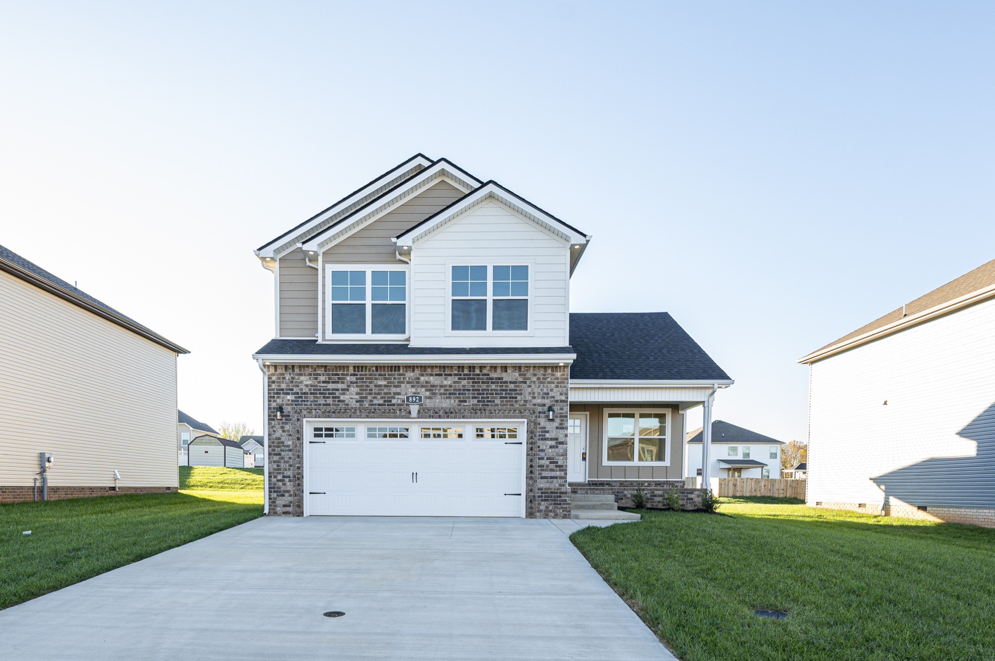 144 Anderson Place Property Photo