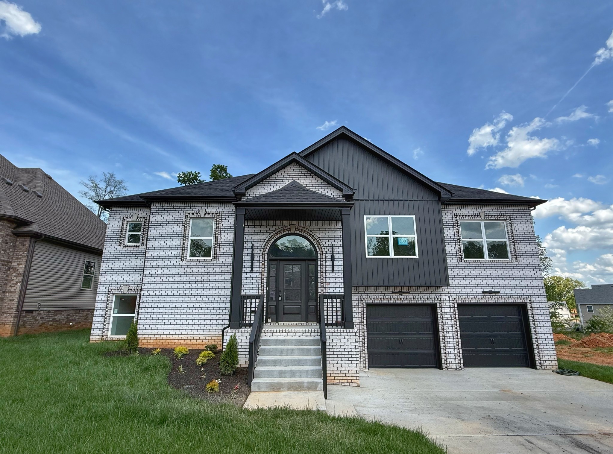 308 Griffey Estates Property Photo 1