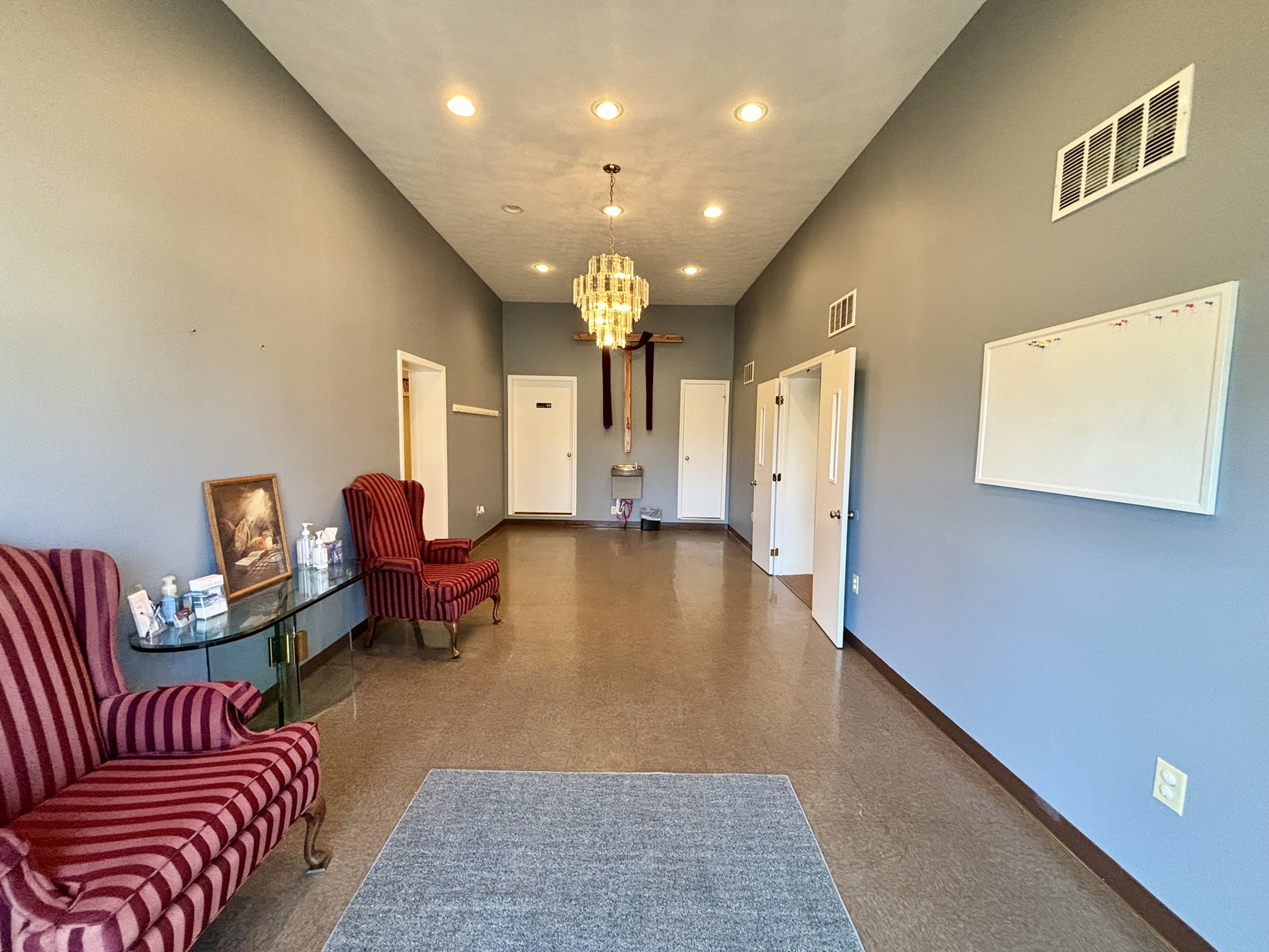 7535 Madisonville Rd Property Photo 4